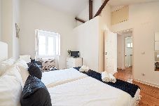Apartment in Lisbon - Fantastic 2 Bedroom Apart in Chiado | Bairro Alto