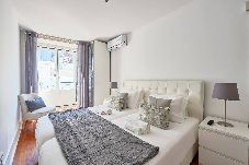 Apartment in Lisbon - Excellent 3 Bed Apartment Chiado | Bairro Alto 